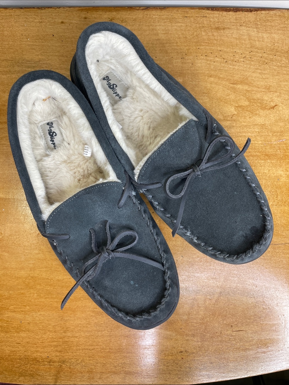 Men's My Slippers Gray Suede Moccasin Slippers with Plush Lining. Size 13